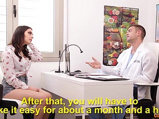 Bootyful Baby Valentina Nappi seduce a su médico y se ha clavado duro