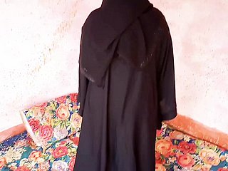 Pakistan Hijab Girl Less Permanent Fucked MMS Hardcore